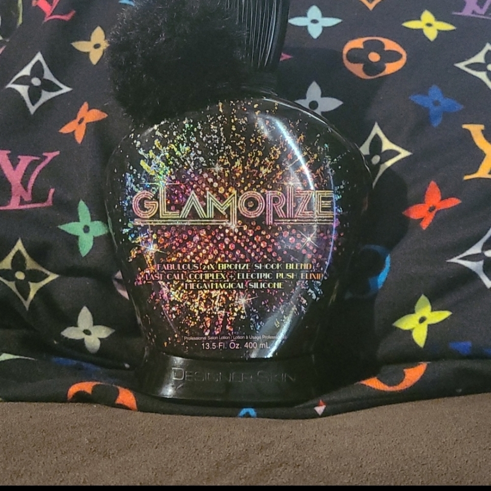 Brand new Glamorize by Designer skin tanning lotion